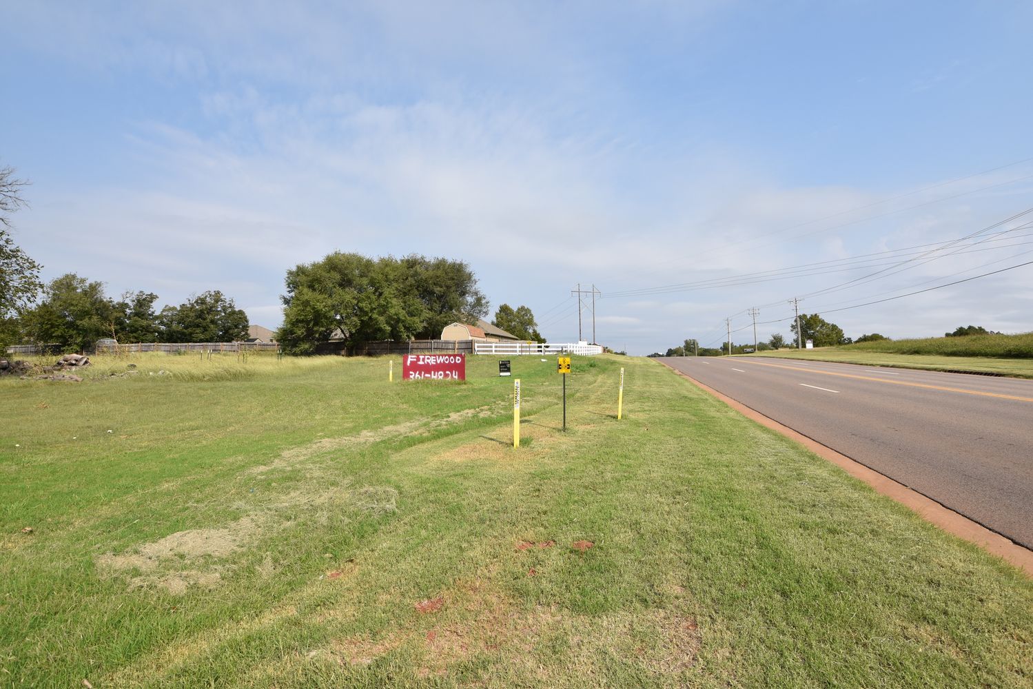 Crume: 3421 S Division St, Guthrie, OK 73044